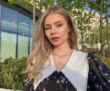 Photo of profile _anyaromanova_ - C6ZaXD0otHo