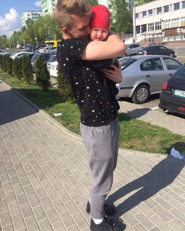 Photo of profile alex_kharytonovich - BxZFdgcn1uD