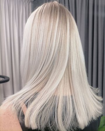 Photo of profile azaliya_minsk - C7ZJL6_t5v7