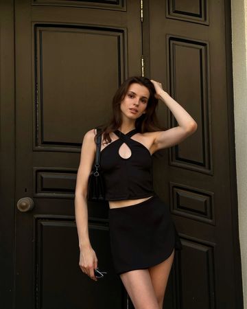 Photo of profile christinagrinevich - C_diYtTomRp