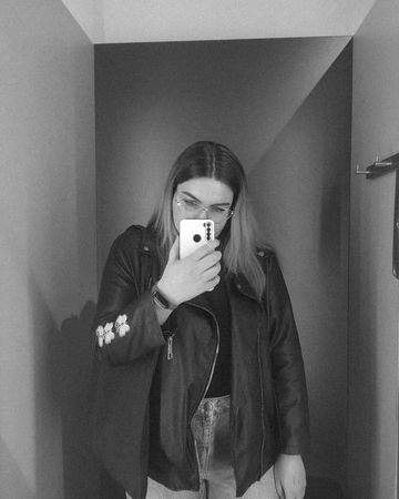 Photo of profile demesh_dasha - CdaEUG7IIrq