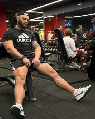 Photo of profile evgeniy_patenko - DC9WlUUopwa