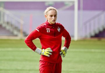 Photo of profile fcminsk.women - DFdMoTqI7Tx