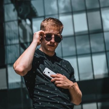 Photo of profile i_trs - CR4YrJ7n14v