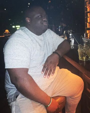 Photo of profile unclelenny89 - C04-bCIIxi5